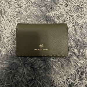 Michael kors mini bifold wallet